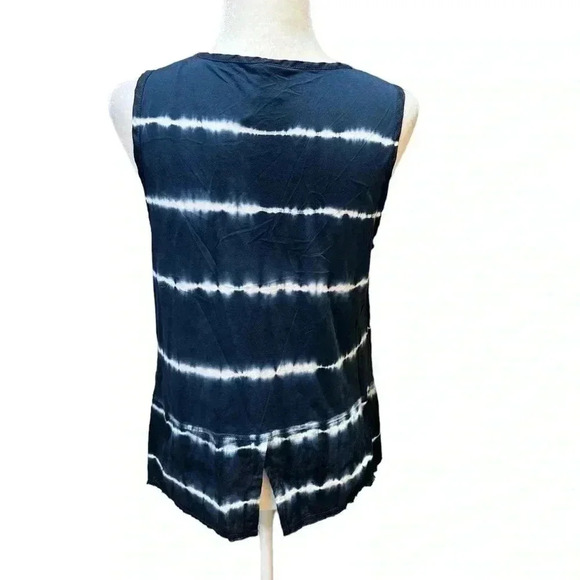 XCVI Holti Tank in Sonorous Wash Admiral - Light Linen Tie Dye - Size Small - Picture 4 of 8